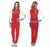 Костюм спортивный