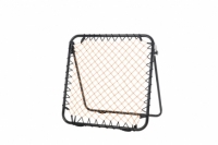 Тренажер для возврата мяча